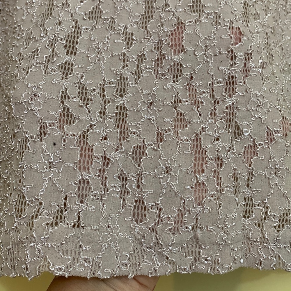 Glu-Glu || Tan Nude Embroidered Floral Lace Sheer Long Sleeve Stretch Top M - Picture 13 of 13